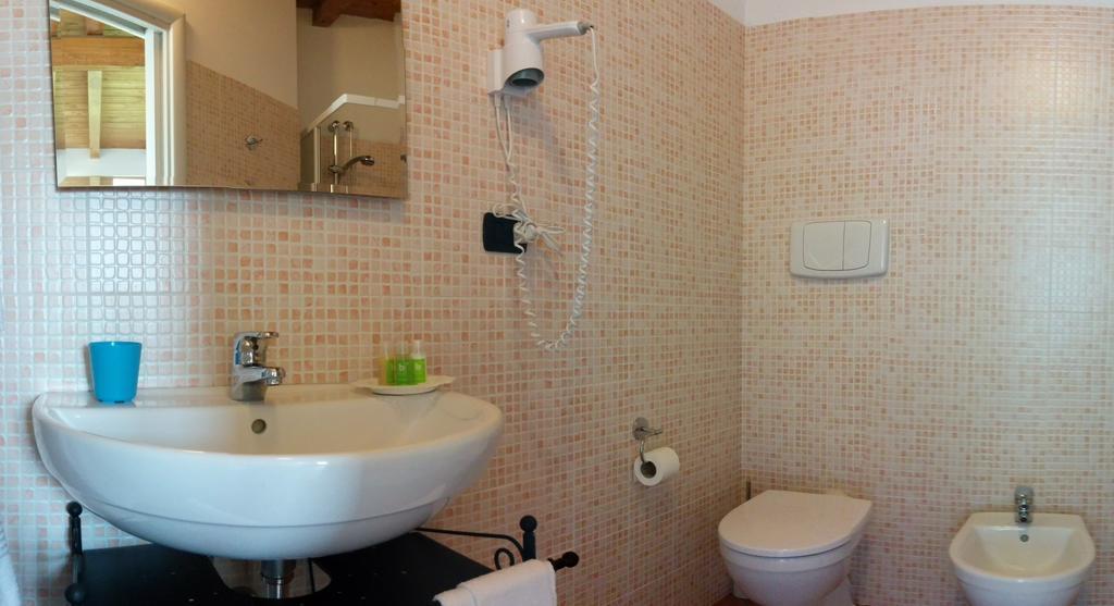 Agriturismo Cascina Mora Pavia Szoba fotó