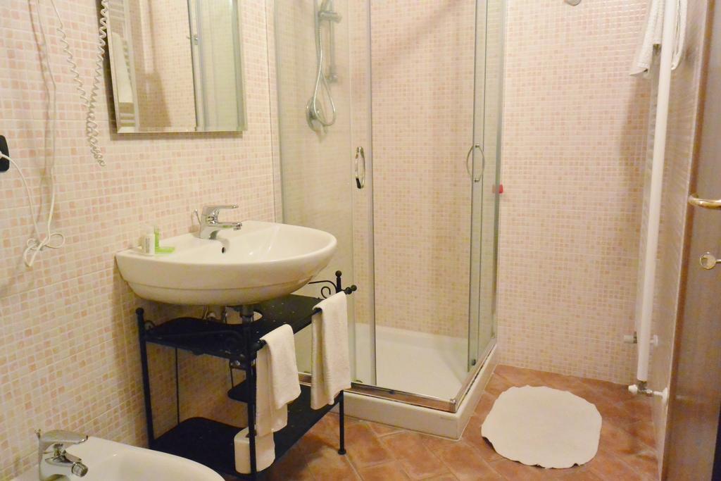 Agriturismo Cascina Mora Pavia Kültér fotó