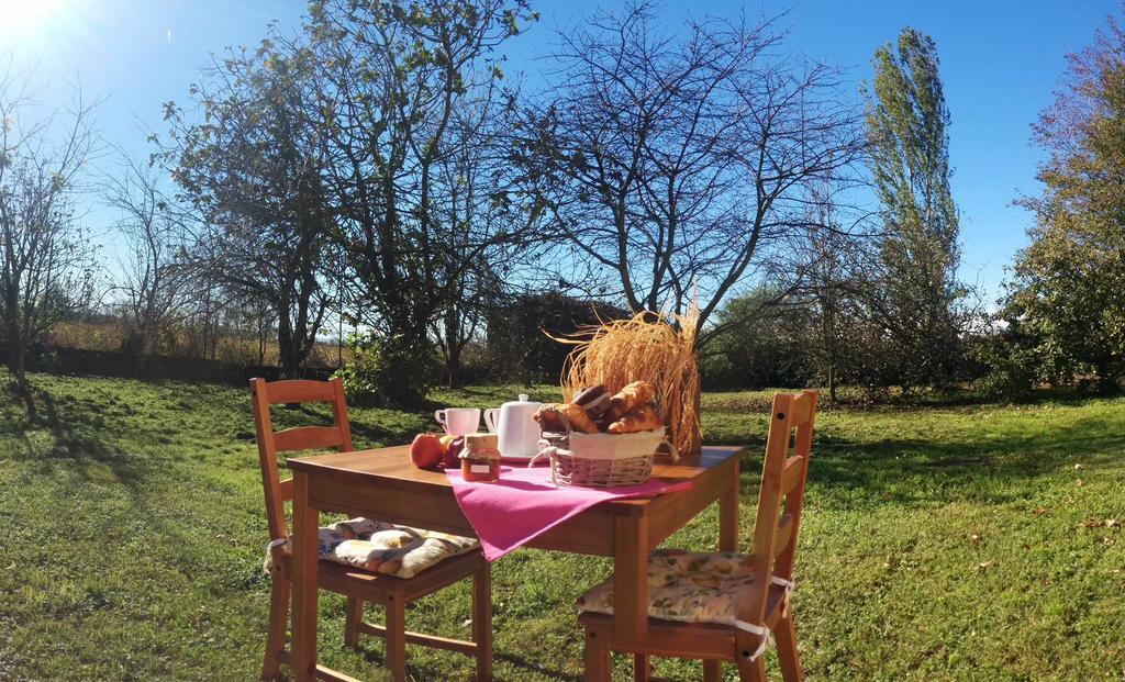 Agriturismo Cascina Mora Pavia Kültér fotó